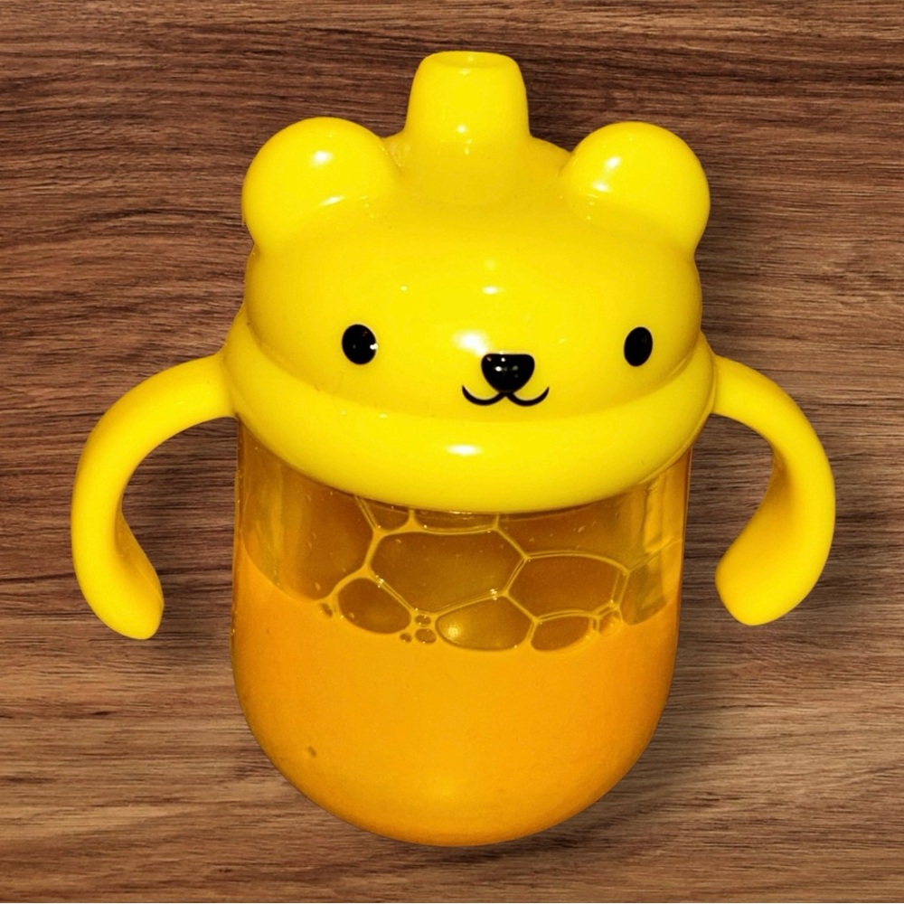 Jakks Perfectly Cute Magic Sippy Cup Pretend Play Baby Doll Accessory Juice